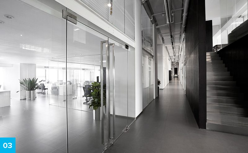 portas-e-janelas-de-vidro-003